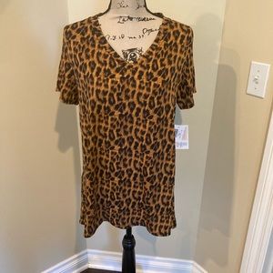 Lularoe leopard M Christy
